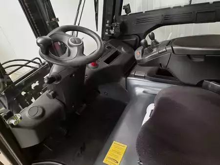 Elektro 4 Rad 2019  Linde E30-01 (4)