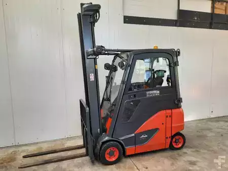 Elektro 4 Rad 2019  Linde E16PH-02 (1)