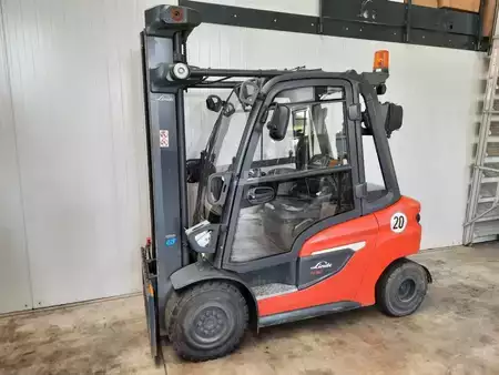 Dieselstapler 2021  Linde H30D 1202 (1)