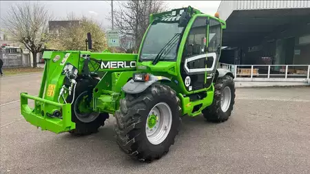Chariots téléscopiques fixes 2026  Merlo TF 42.7-136 (3)