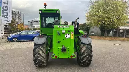Chariots téléscopiques fixes 2026  Merlo TF 42.7-136 (8)