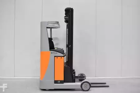 Reach Truck 2009  Still FM-X 12 (3)