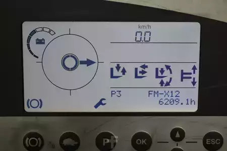 Reach Truck 2009  Still FM-X 12 (9)