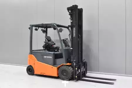Elektro čtyřkolový VZV 2018  Toyota 05-8FBM35T (1)