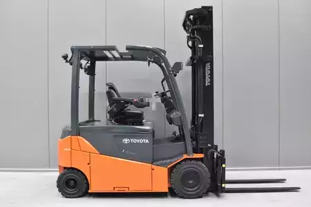 Elektro čtyřkolový VZV 2018  Toyota 05-8FBM35T (3)