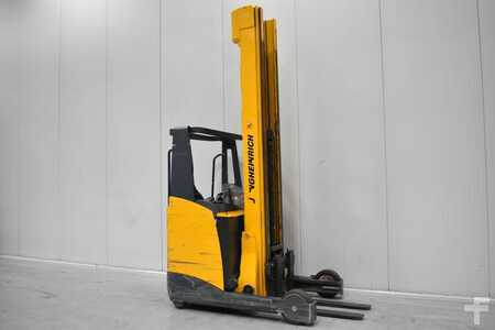 Chariot à mât rétractable Jungheinrich ETV 320