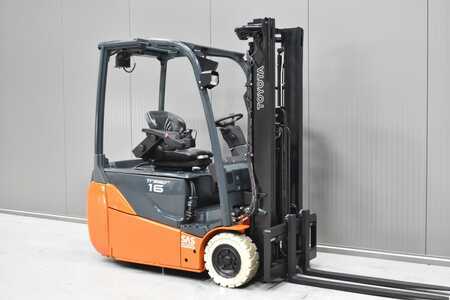 3-wiel elektrische heftrucks 2014  Toyota 8FBET16 (1)