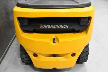 Dieselový VZV 2019  Jungheinrich DFG 425 (9)