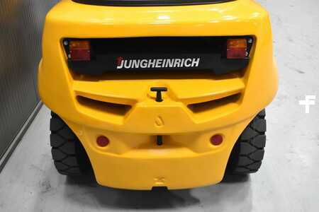 Chariot élévateur diesel 2016  Jungheinrich DFG S50 (9) 