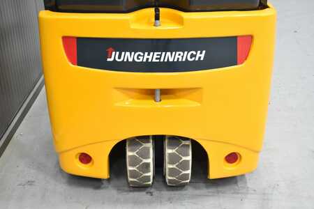 3-wiel elektrische heftrucks 2012  Jungheinrich EFG 213 (9)
