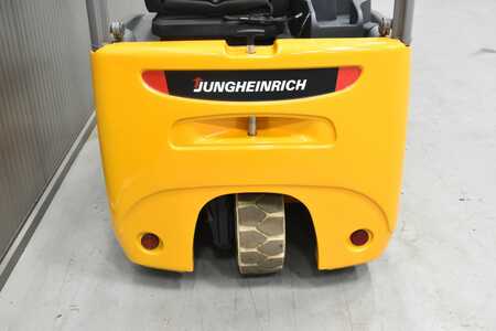 Chariot 3 roues électrique 2018  Jungheinrich EFG 110 (9)