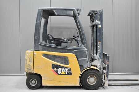 4-wiel elektrische heftrucks 2016  CAT Lift Trucks 2EPC5000 (3)