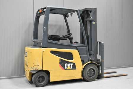 Elektromos 4 kerekű 2015  CAT Lift Trucks 2EPC6000 (4)