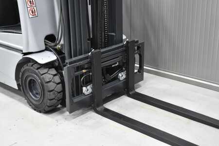LPG Forklifts 2016  Still RX 70-16 T (6)