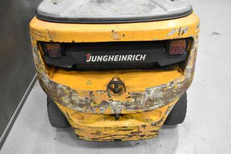 Dieselstapler 2017  Jungheinrich DFG 425 (9)