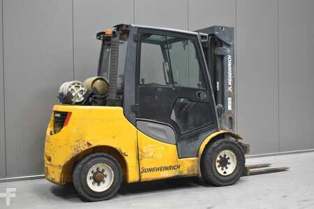 LPG Forklifts 2014  Jungheinrich TFG 550s (4) 