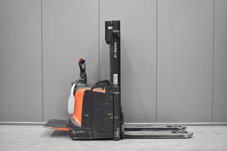 Pallet Stackers 2018  Toyota SPE 120L (3)