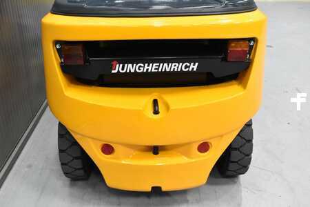 Dieselový VZV 2015  Jungheinrich DFG 425 (9)