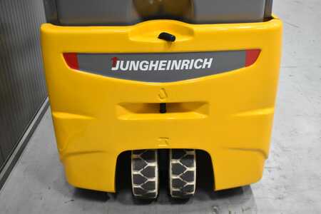 3-wiel elektrische heftrucks 2018  Jungheinrich EFG 215 (9) 