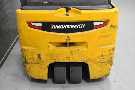 Chariot 3 roues électrique 2018  Jungheinrich EFG 218 (9) 
