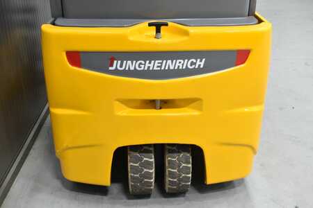 3-wiel elektrische heftrucks 2018  Jungheinrich EFG 218 (9) 