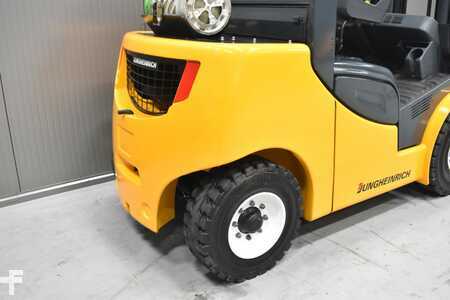 Gas gaffeltruck 2014  Jungheinrich TFG 540s (8)