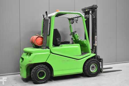 Carrello elevatore a gas 2013  Cesab Drago HN 350 (4)