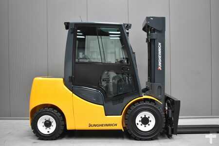 Diesel Forklifts 2015  Jungheinrich DFG 545s (3)