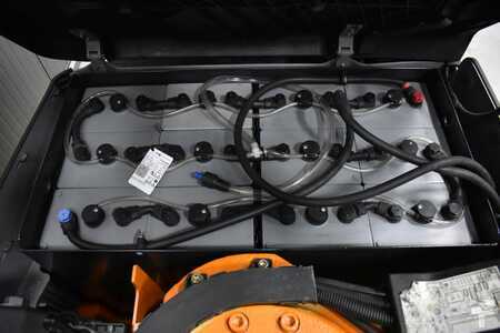 3-wiel elektrische heftrucks 2012  Still RX 50-13 (11)