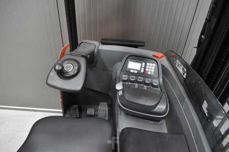 Skjutstativtruck 2013  BT RRE 160 (5)