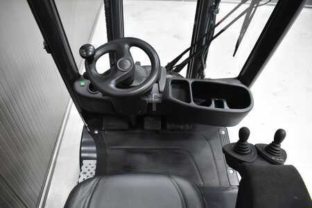 Wózki gazowe 2014  Linde H 14 T - 01 (7)