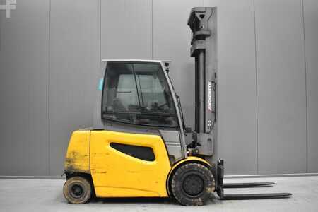 Elektro čtyřkolový VZV 2016  Jungheinrich EFG 540 k (3)