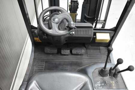 LPG VZV 2012  Linde H 18 T (7)