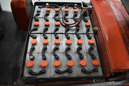 Eléctrico - 4 rodas 2005  BT CBE 16 F (11)