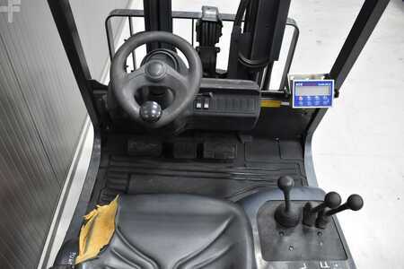 LPG Forklifts 2007  Linde H 18 T - 03 (7)