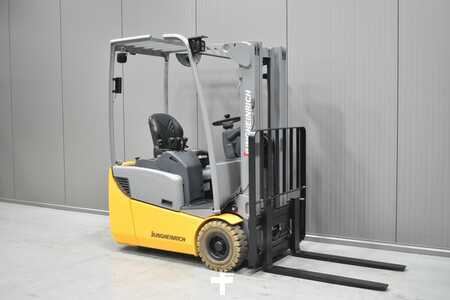 El Truck - 3-hjul 2018  Jungheinrich EFG 113 (1)