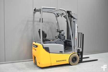 El Truck - 3-hjul 2018  Jungheinrich EFG 113 (4)