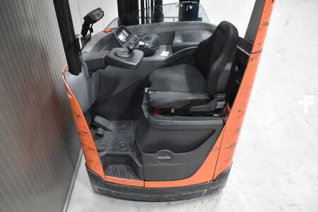 Reach Truck 2017  Toyota RRE 140 HC (7)