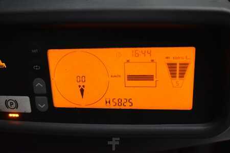 Elektro 4 Rad 2014  Jungheinrich EFG 318 (10)