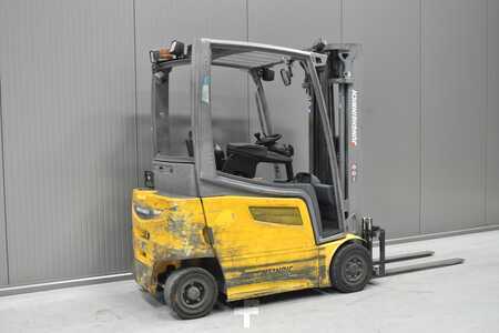Carrelli elettrici 4 ruote 2020  Jungheinrich EFG 316 k (4)