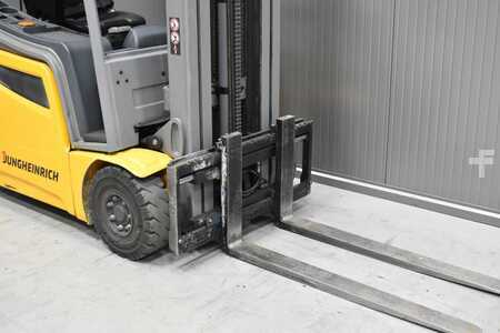 Jungheinrich EFG 216 k