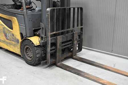 Elektromos 4 kerekű 2018  CAT Lift Trucks 2EP6000 (6)