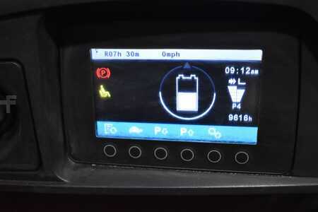 Sähkö - 4 pyör 2018  CAT Lift Trucks 2EP6000 (10)