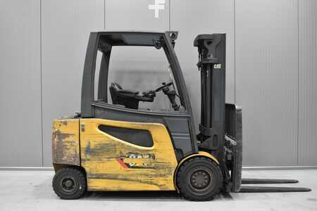 Sähkö - 4 pyör 2018  CAT Lift Trucks 2EP6000 (3)