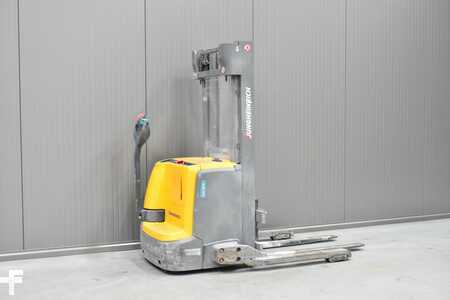 Pallet Stackers 2018  Jungheinrich EJC B16 (4)