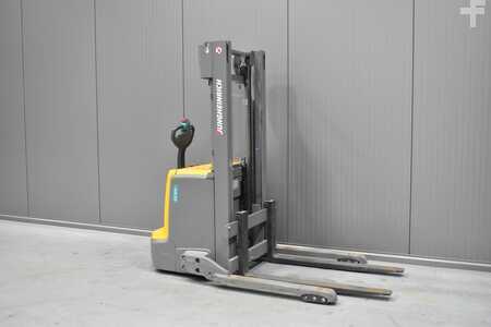 Pallet Stackers 2018  Jungheinrich EJC B16 (1)