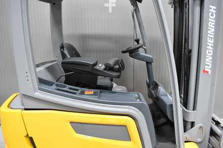 Carrelli elettrici 4 ruote 2017  Jungheinrich EFG 318 k (5)