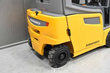Carrelli elettrici 4 ruote 2017  Jungheinrich EFG 318 k (8)