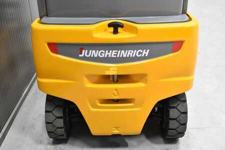 Carrelli elettrici 4 ruote 2017  Jungheinrich EFG 318 k (9)