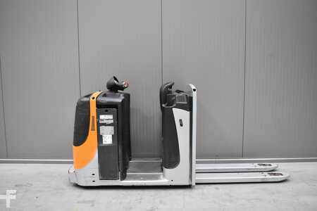 Stackers Stand-on 2017  Still CX 20 (3)
